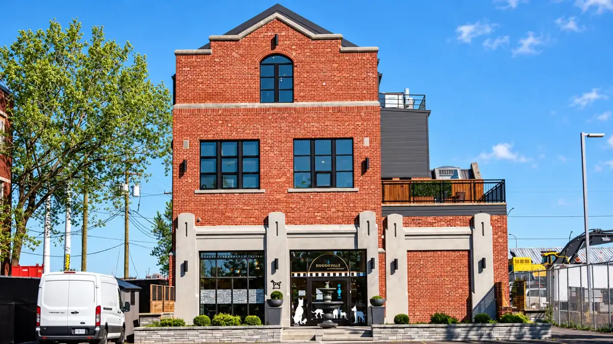 The Doggieville MTL building at 3824 Rue Saint-Patrick, home of Ruby Café MTL